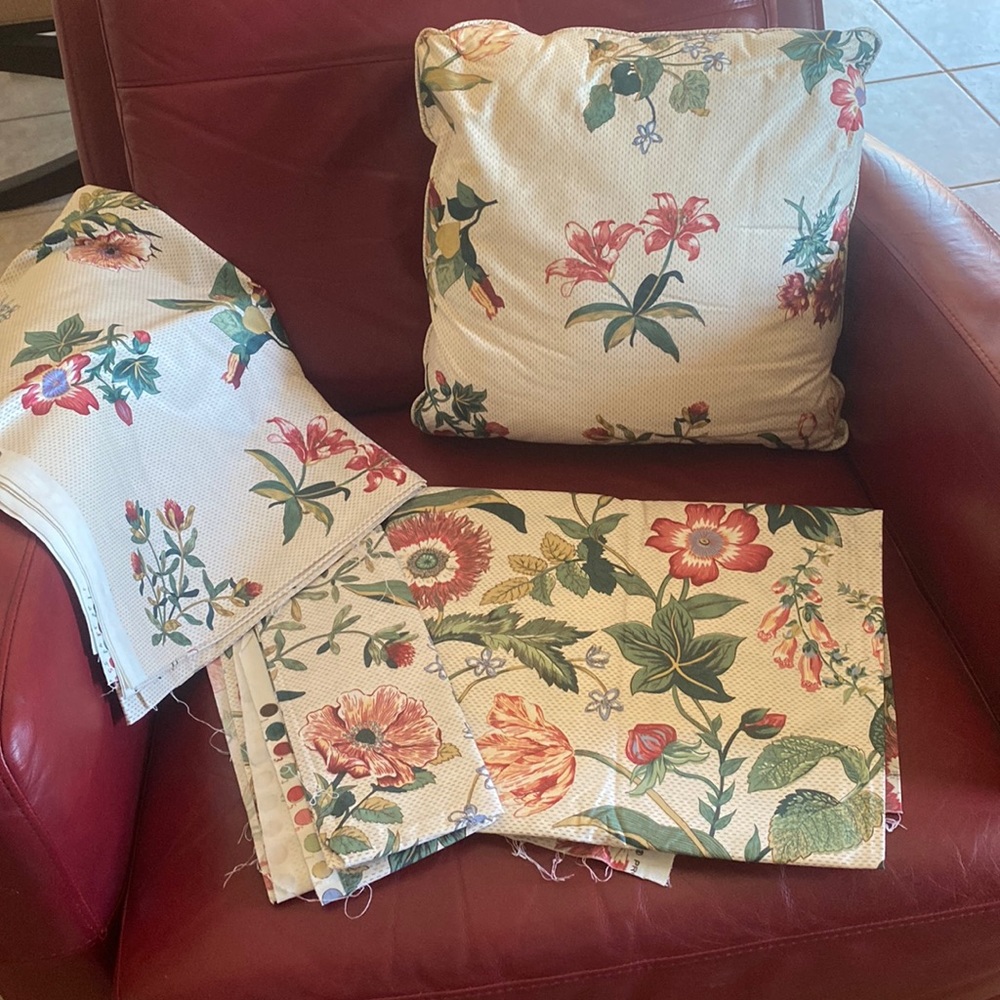 PILLOW PLUS EXTRA BOTANICAL FLORAL FABRIC (at least 3 yards)